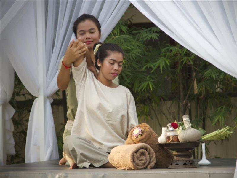 อัปสรา กรีนแลนด์ บูทิก วิลลา Bed & Breakfast เสียมราฐ ภายนอก รูปภาพ